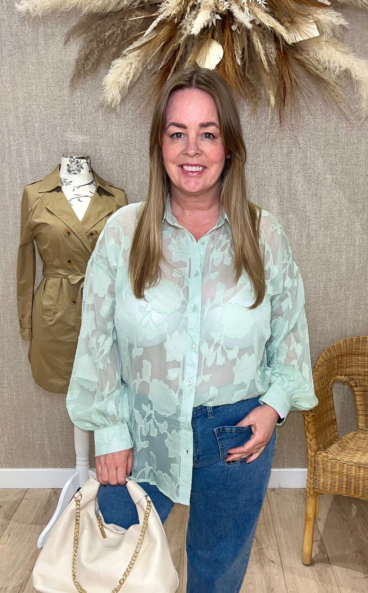 Jessie lace shirt