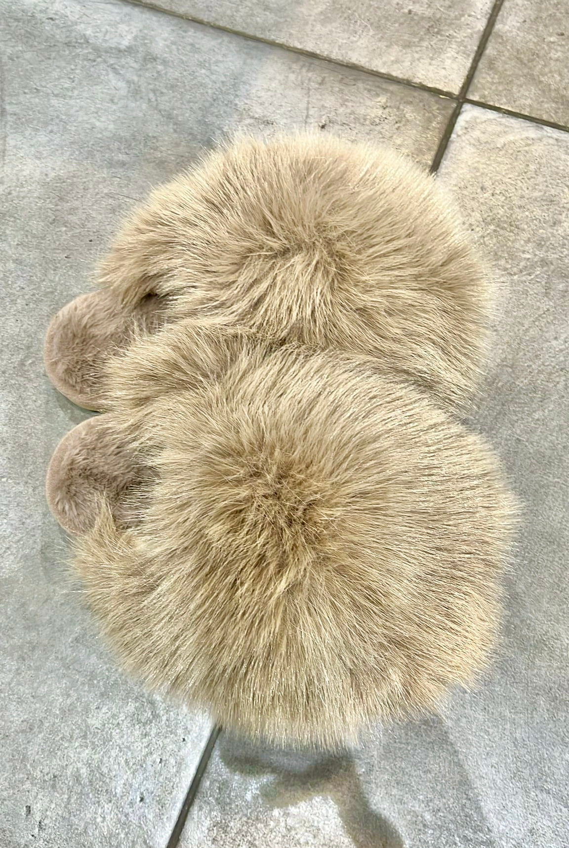 Super fluff slippers