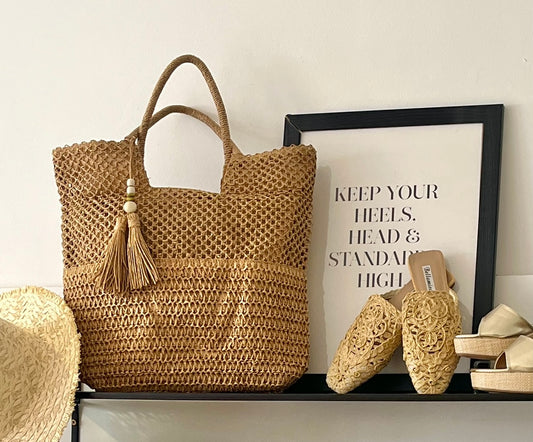 Beach beaut woven tote